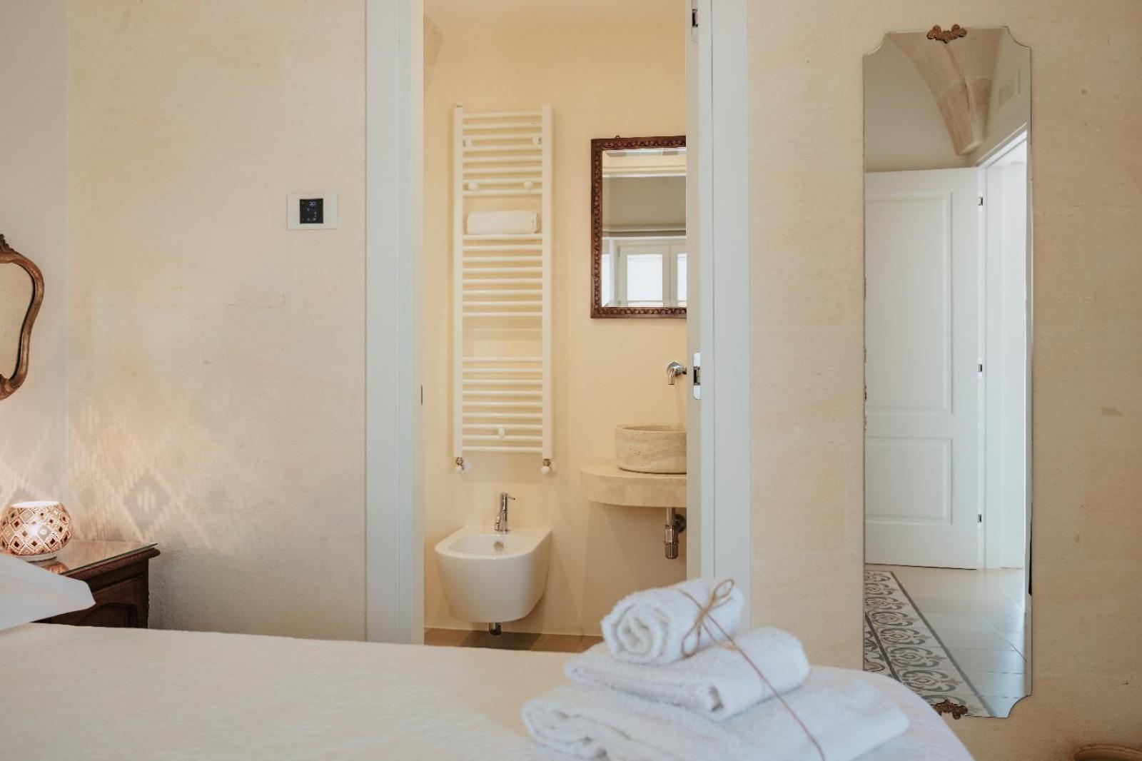 Le Maioliche - Apulian B&B Гротталье Экстерьер фото