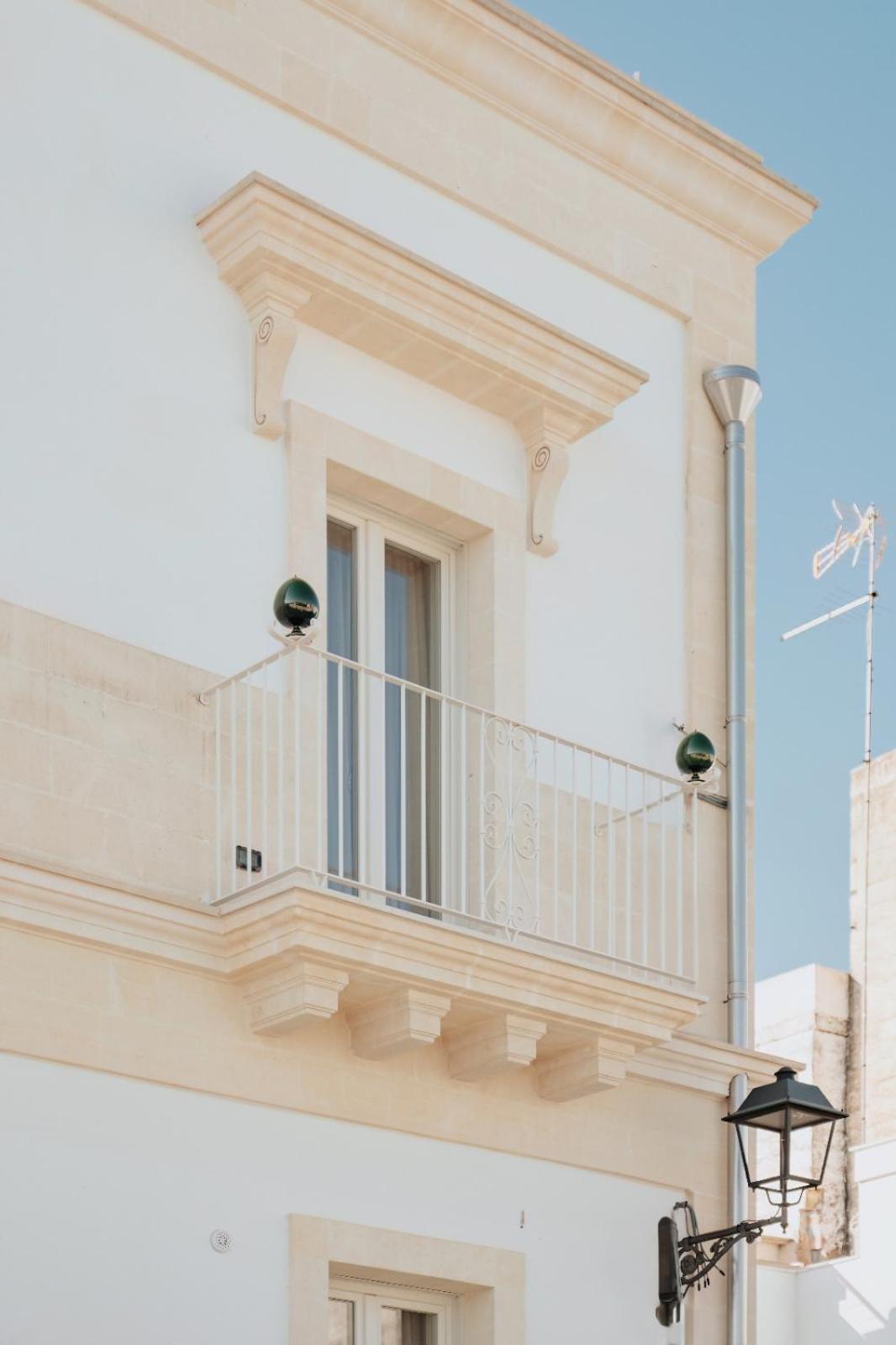 Le Maioliche - Apulian B&B Гротталье Экстерьер фото